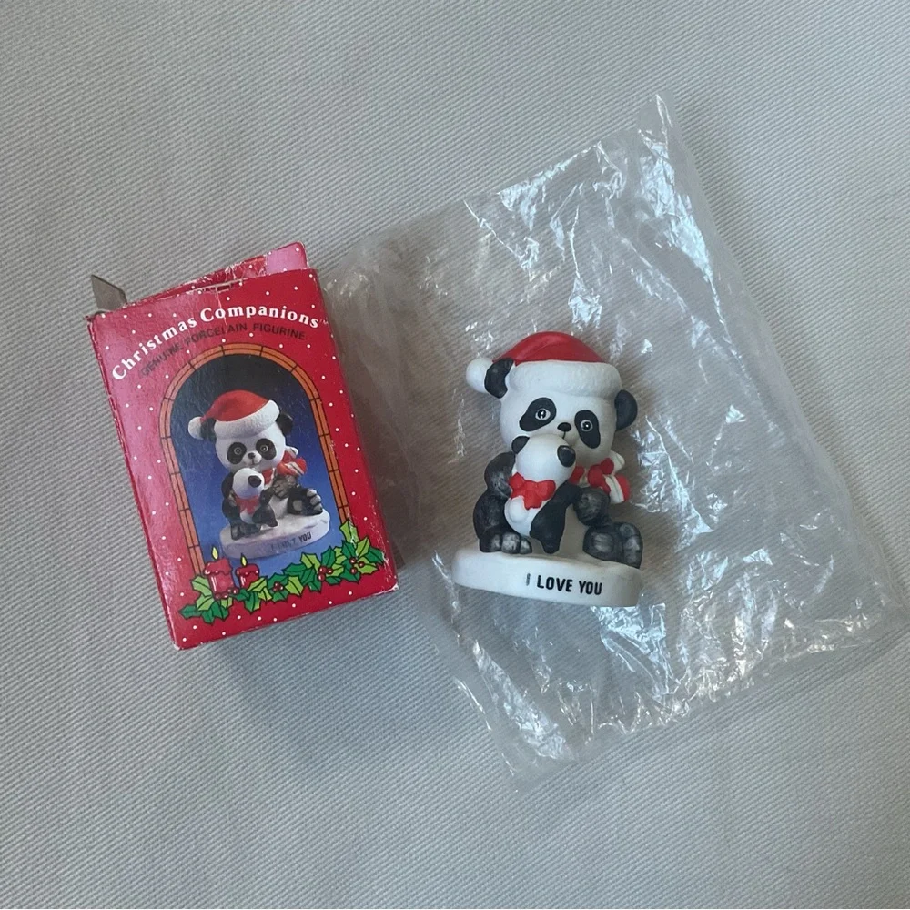 Vintage Russ Berrie Panda in Santa Hat “I Love You” Genuine Porcelain Figurine